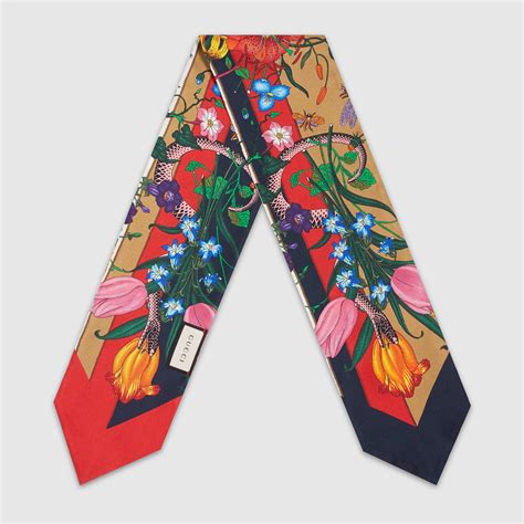 gucci scarf snakes and flowers|gucci print silk neck bow.